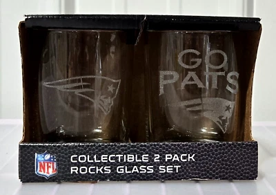 Paquete de 2 vasos de whisky New England Patriots Rocks con estampado de diseño plateado Foto 1 de 4