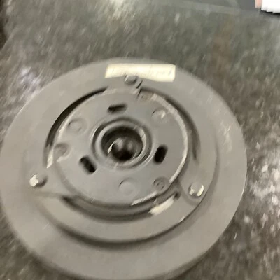 Ford Fairlane Torino 1969 embrague de aire acondicionado C9OA-2981-G como nuevo Foto 1 de 4