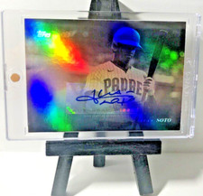 2022 TOPPS BLACK AND WHITE RAINBOW FOIL # 44A JUAN SOTO AUTO 4/5-PADRES