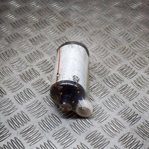 Colle de réparation de pneus VOLKSWAGEN T-ROC A11 450 ml 8E0012619A 2020 - Photo 1 sur 6