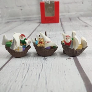 NINA PINTA SANTA MARIA SHIPS 1992 Hallmark Merry Miniatures Christmas Figures - Picture 1 of 7