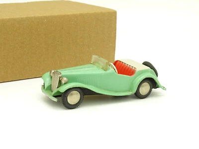 Tekno 1/43 - MG TD Roadster Vert Clair - Photo 1/4