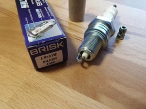 BRISK LR15YS-7 Performance Upgrade Benzin LPG Zündkerzen passend für: Subaru Motoren - Bild 1 von 8