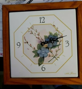 Seth Thomas Wall Clock for parts only - Picture 1 of 2