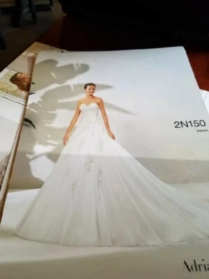 Ivory wedding dress size 12 Adriana Alier/Rosa Clara - Image 1 of 2