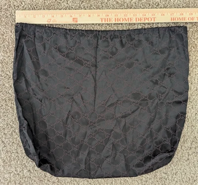 Gucci Bolsa de Almacenamiento Cordón Polvo Sedoso 19x16 Pulgadas Marrón para Monedero o Zapatos Foto 1 de 4