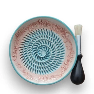 Keramikreibe mediterrane Knoblauchreibe Tellerreibe Gratis Pinsel  - Bild 1 von 10