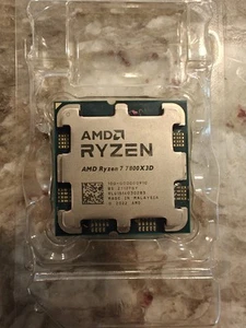 AMD Ryzen 7 7800X3D 8-Cores 4.2GHz Socket AM5 Gaming CPU Processor - Afbeelding 1 van 3