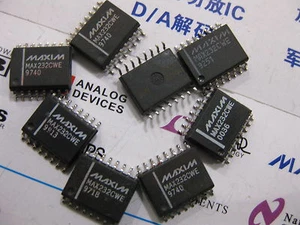 2X MAX232CWE 5V-Powered, Multichannel RS-232 Drivers/Receivers MAX232 - Bild 1 von 1