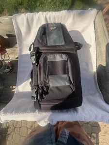 Lowepro SlingShot 102 AW Camera Bag NWOT - Picture 1 of 7