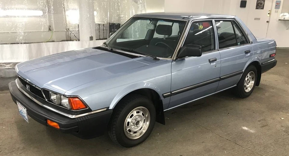 Honda Accord 1982-1985 conductor delantero izquierdo FD2353BTY Foto 1 de 1