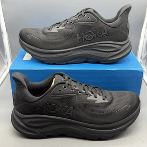 Hoka One One Clifton 10 Herren Größe 12 D Laufschuhe Training dreifach schwarz neu mit Karton! " - Bild 1 von 15