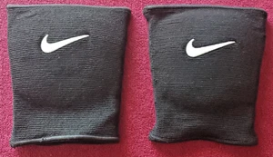 Nike Herren Damen Essential Volleyball Knieschützer Erwachsene_Gr. M_Schwarz - Bild 1 von 7
