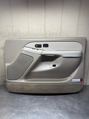 Panel de puerta delantera para pasajero Chevrolet GMC Tahoe Yukon Silverado Sierra 99-02 OEM Foto 1 de 4