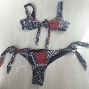 Missguided mini bikini set, size UK 4, EU 32, US 0 - Picture 1 of 4