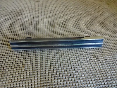 1968 Buick Electra 225 ограниченный задний четверть панели края отделки молдинг 7737695  - Изображение 1 из 4