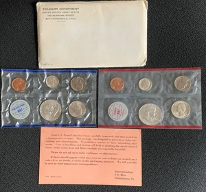 1962 US mint set has issued by US mint 10 coins both P And D with original Docs - Picture 1 of 3