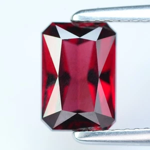 3.74 Ct Perfect Octagan 9.7x6.8 MM 100% Natural Purple Pink Mozambique Rhodolite - Picture 1 of 8