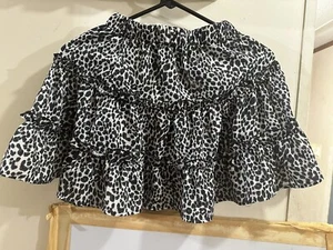SHEIN Brand Girls Mini Skirt Size 10. Black/ White Leopard Print With Ruffles. - Picture 1 of 2