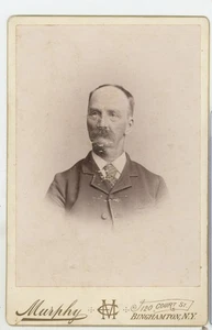 Tarjeta de gabinete Man with Bigote & Tie Murphy Binghamton NY 4x6 - Imagen 1 de 2