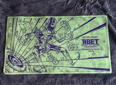 Alfombra de juego verde RBET Indiana Krebons Yggdrasil Materias YuGiOh segunda oportunidad Foto 1 de 4