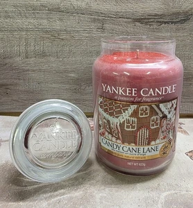 YANKEE Candle Candy Cane Lane 623g Large Jar Holiday Scent. New Rare 2015 VHTF - Picture 1 of 8