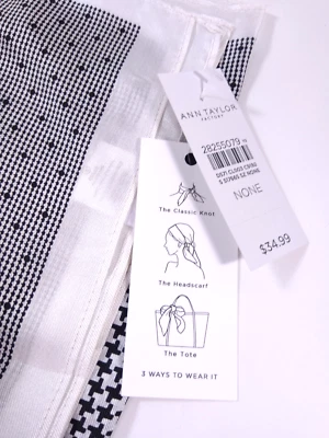 Ann Taylor 工厂多功能围巾 100% 真丝 25 英寸 x 25 — 第 1/4 张图片