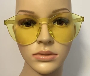 Transparente randlose gelbe Absolut Born To Mix Vodka Sonnenbrille - Bild 1 von 5