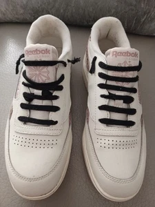 Reebok Classic Trainers - Picture 1 of 6