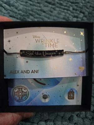 Pulsera de plata esterlina ALEX y ANI Disney Una arruga en el tiempo See the Unseen Foto 1 de 4