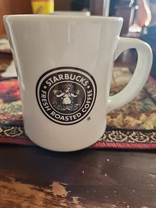 2008 Starbucks Fresh Roasted Mermaid Logo Green Brown Coffee Mug 16 oz - Picture 1 of 4