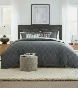 Tommy Hilfiger Diamond Explorer Cotton Jacquard 2-Pc. Comforter Set TWIN Black - Picture 1 of 5