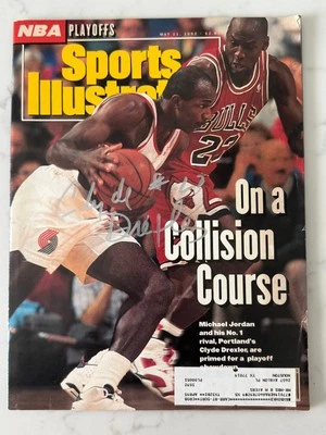 Clyde Drexler Autografiado Sports Illustrated 11 de mayo de 1992 Foto 1 de 2