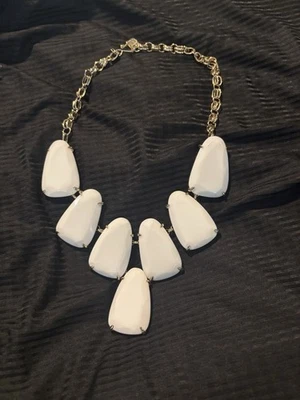 Collar Kendra Scott Harlow tono oro blanco grueso declaración (c) Foto 1 de 2
