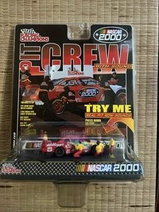 Racing Champions Pit Crew With Sound #5 Terry Labonte - Picture 1 of 3