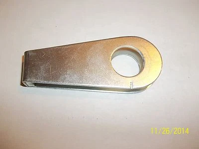 AJUSTADOR DE CADENA IZQUIERDO KAWASAKI B8 B8S F1 F1TR F2 F2TR NOS OEM 33040-005 Foto 1 de 4