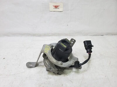 Bomba de inyección de aire secundaria Volkswagen GTI Golf Altrack 15-21 con soporte OEM Foto 1 de 4