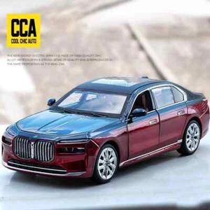 1:24 BMW i7 G70 M70L Diecast – Alloy Electric Limousine Model with Lights Toys - Picture 1 of 18