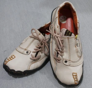 Zapato informal TMA Eyes suela de cinco dedos con cordones laterales cuero crema talla 7 - Imagen 1 de 5