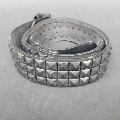 Cinturón No Fear Y2K Negro Cuero Genuino 3 Filas Tachonado Pequeño/Mediano Punk Emo Gótico Foto 1 de 4