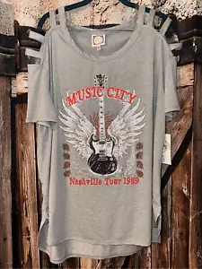 Truself Music City Nashville off the shoulder Y2K graphic T-shirt Women’s 1X - Picture 1 of 5