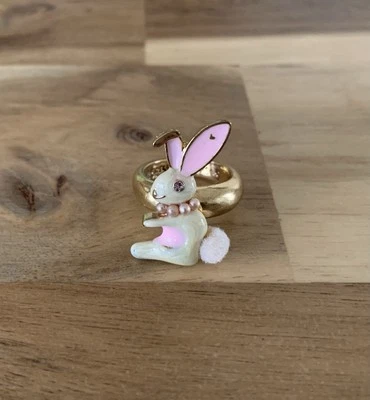 Betsey Johnson эмалированный кролик заявление кольцо винтажные ювелирные изделия размер 6 новый без ЯРЛЫКОВ - Изображение 1 из 4