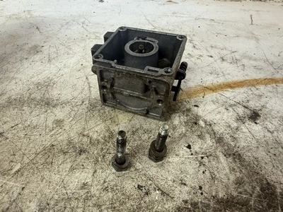 Карбюраторное основание Onan DD-11  - Изображение 1 из 4