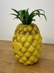 Vtg Malibu Rum Plastic Pineapple Drinking Cup w Screw On Top Tiki Tropical - Picture 1 of 8