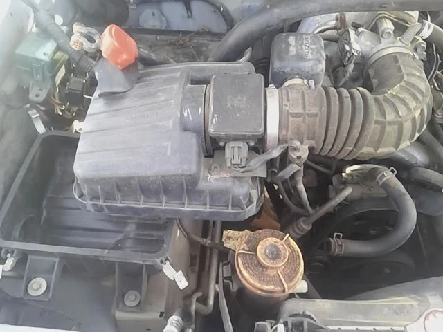 99 00 01 02 03 SUZUKI GRAND VITARA Air Cleaner Foto 1 de 1