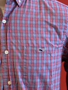 vineyard vines Herren Medium klassische Passform Tucker Freizeit rot blau Freizeitshirt - Bild 1 von 7