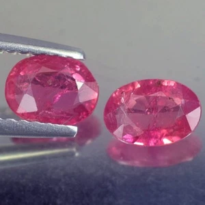 AFFASCINANTE COPPIA AA 1,16 CT OVALE RISCALDATA SOLO THAILANDIA ROSA ROSSO RUBINO NATURALE - Foto 1 di 3