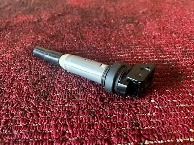 BMW F10 F13 E70 E90 F80 N20 N26 N55 DELPHI ENGINE MOTOR IGNITION COIL OEM 94K /B - Image 1 of 4