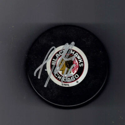 Disco Radim Vrbata Chicago Blackhawk autografiado Foto 1 de 2