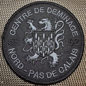 ECUSSON PATCH CENTRE DE DÉMINAGE NORD 59 PAS DE CALAIS 62 (ÉCU 77) RARE !! - Picture 1 of 2